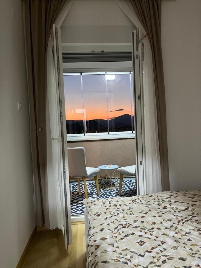 Flat Mara, Pet Friendly Daire Podgoriçe Dış mekan fotoğraf